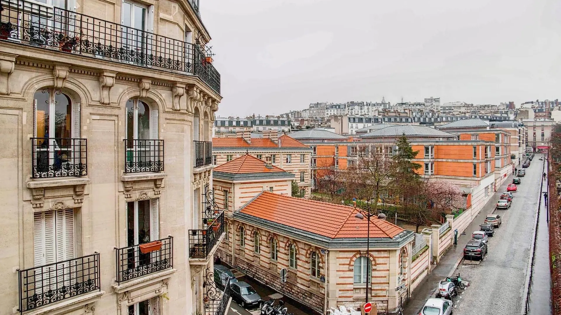 파리 Charming And Bright Near Montmartre 아파트 0*,  프랑스