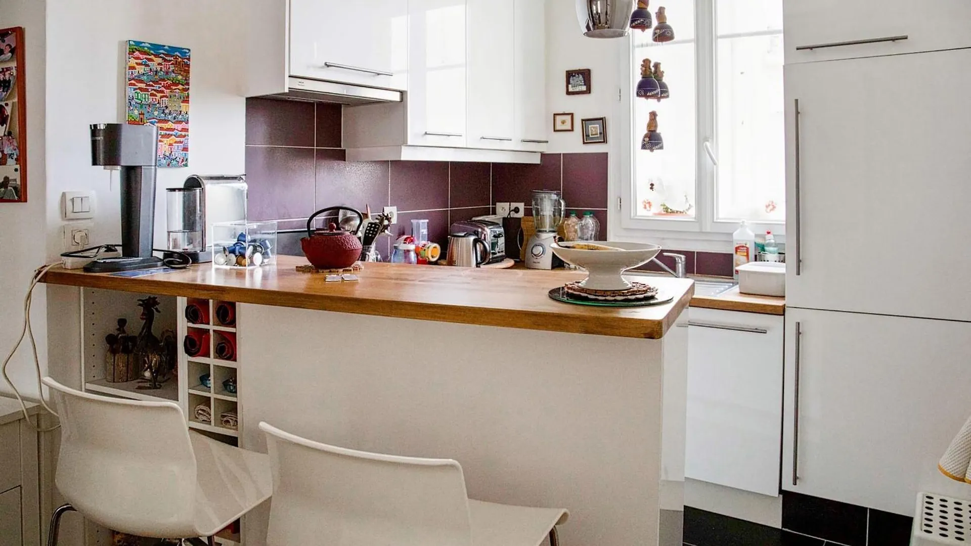 Charming And Bright Near Montmartre Apartment Paris
